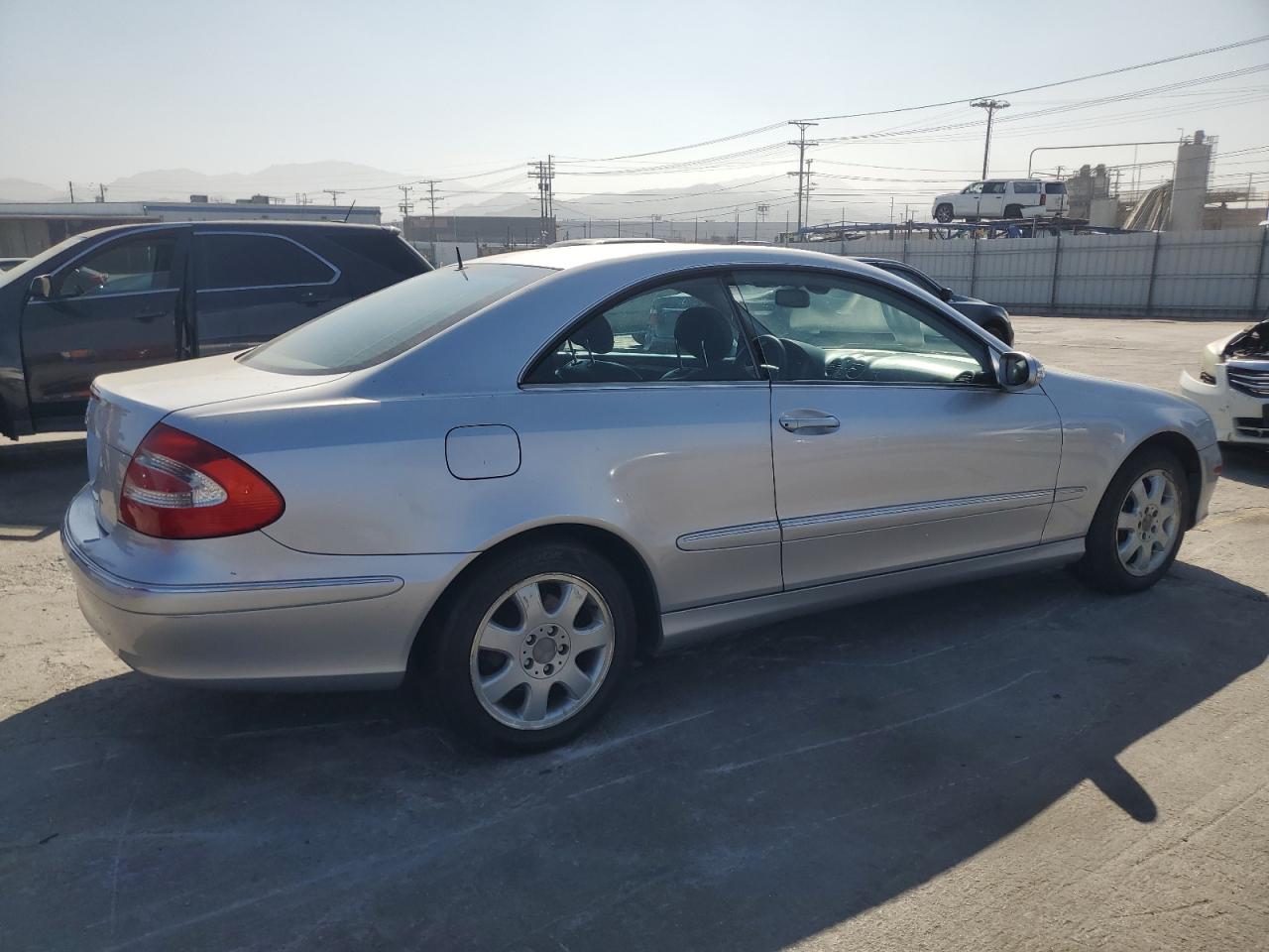 2003 Mercedes-Benz Clk 320C VIN: WDBTJ65JX3F061872 Lot: 64512655