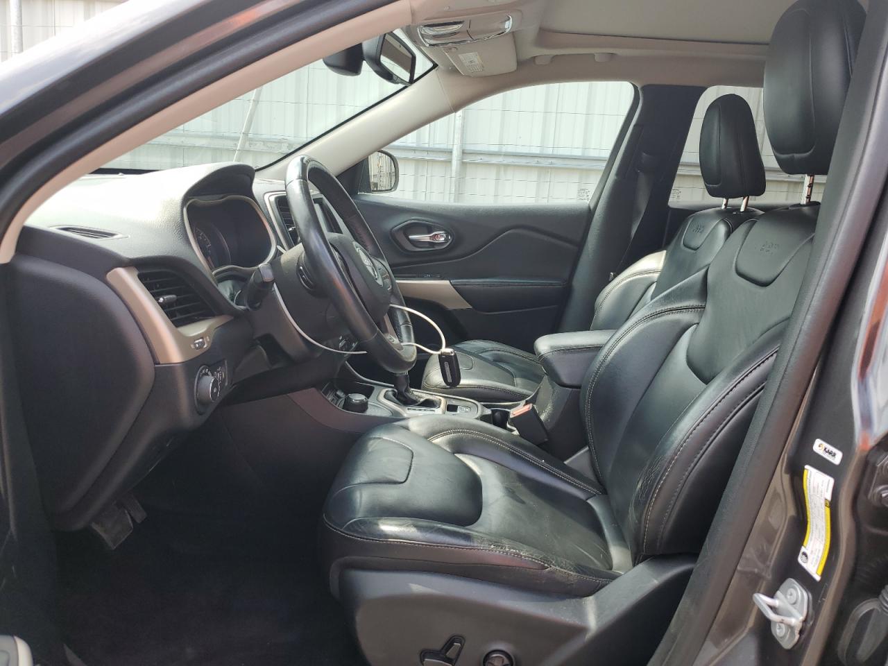 2017 Jeep Cherokee Limited VIN: 1C4PJMDS7HW608685 Lot: 66048645