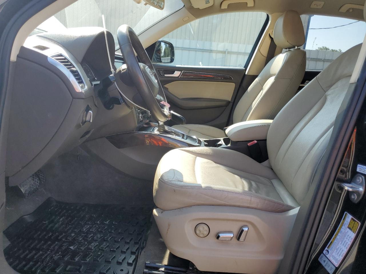 2014 Audi Q5 Premium VIN: WA1CFAFP3EA106105 Lot: 63636045