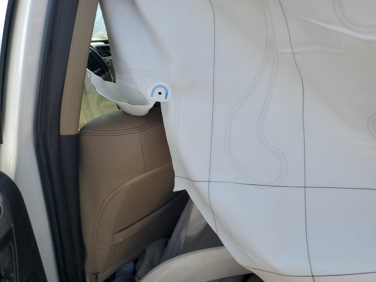 2019 Toyota 4Runner Sr5/Sr5 Premium VIN: JTEBU5JR8K5619647 Lot: 63392065