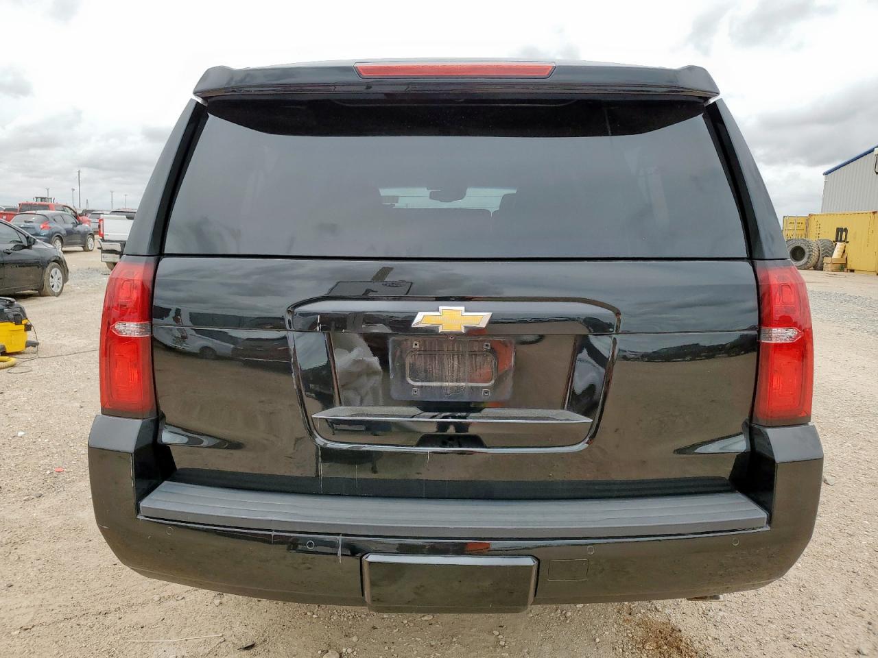 2015 Chevrolet Suburban C1500 Lt VIN: 1GNSCJKC4FR123082 Lot: 62708765