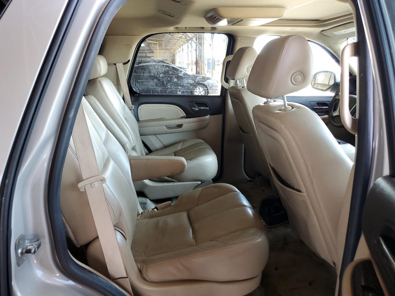 2007 GMC Yukon Denali VIN: 1GKFK63837J335724 Lot: 63709135