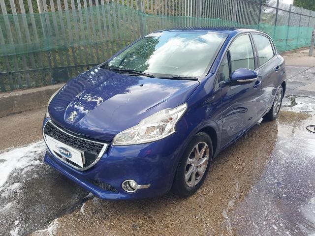 PEUGEOT 208 ACTIVE 2014