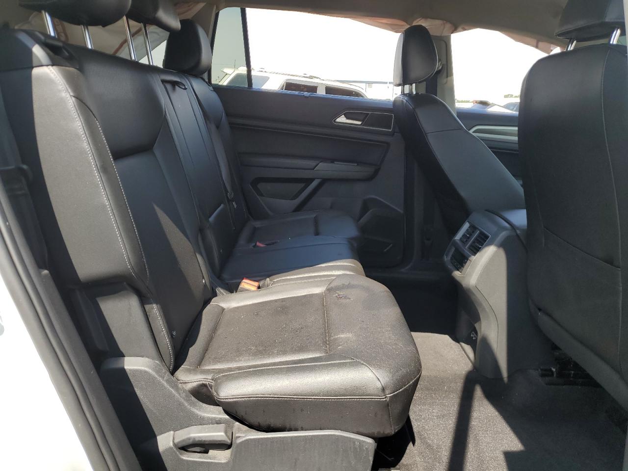 2018 Volkswagen Atlas Sel VIN: 1V2RR2CA1JC565076 Lot: 64001675