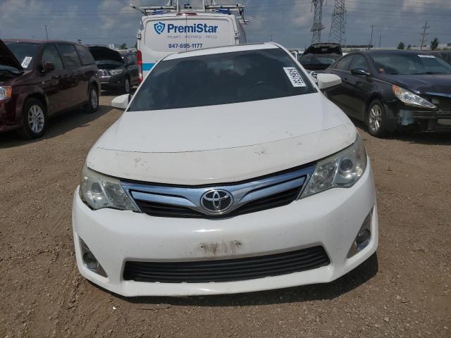  TOYOTA CAMRY 2014 Biały