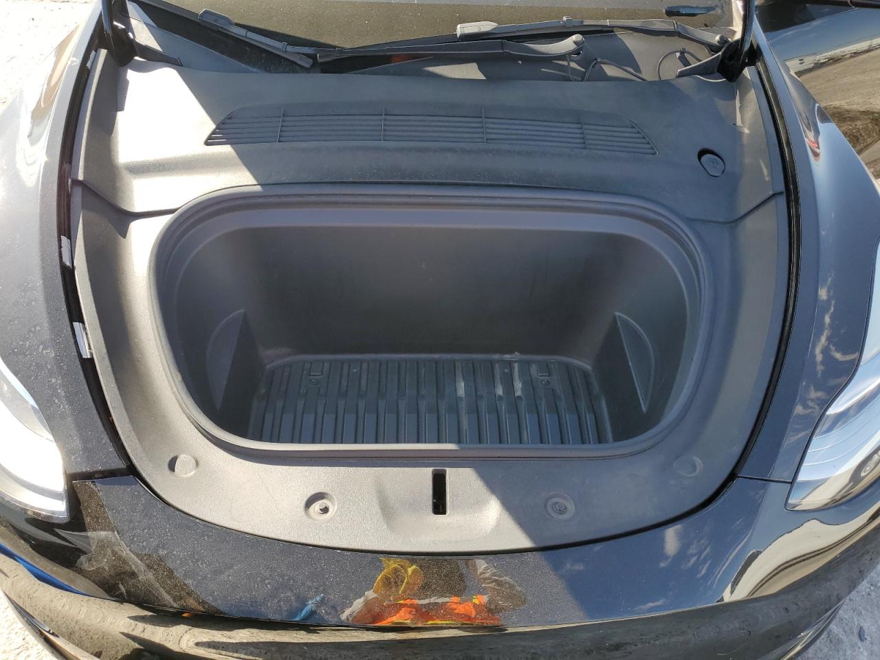 2022 Tesla Model Y VIN: 7SAYGDEE3NF439702 Lot: 65049315