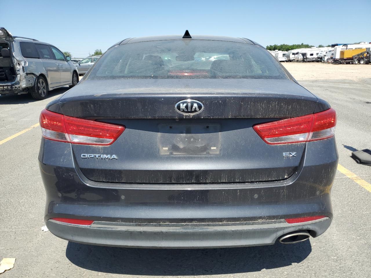 2018 Kia Optima Ex VIN: 5XXGU4L31JG256650 Lot: 64790655