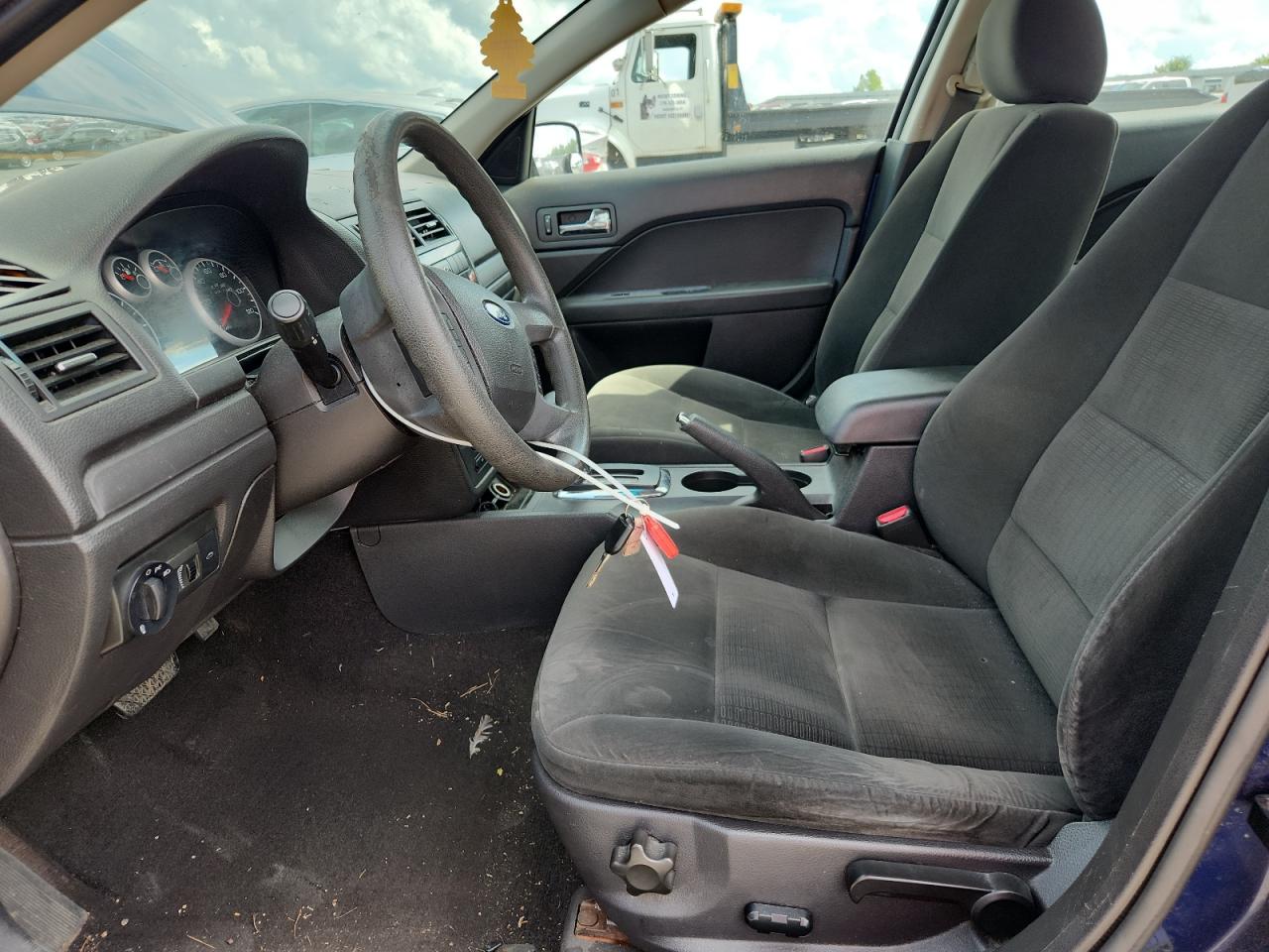 2007 Ford Fusion Se VIN: 3FAHP07167R147811 Lot: 64676465