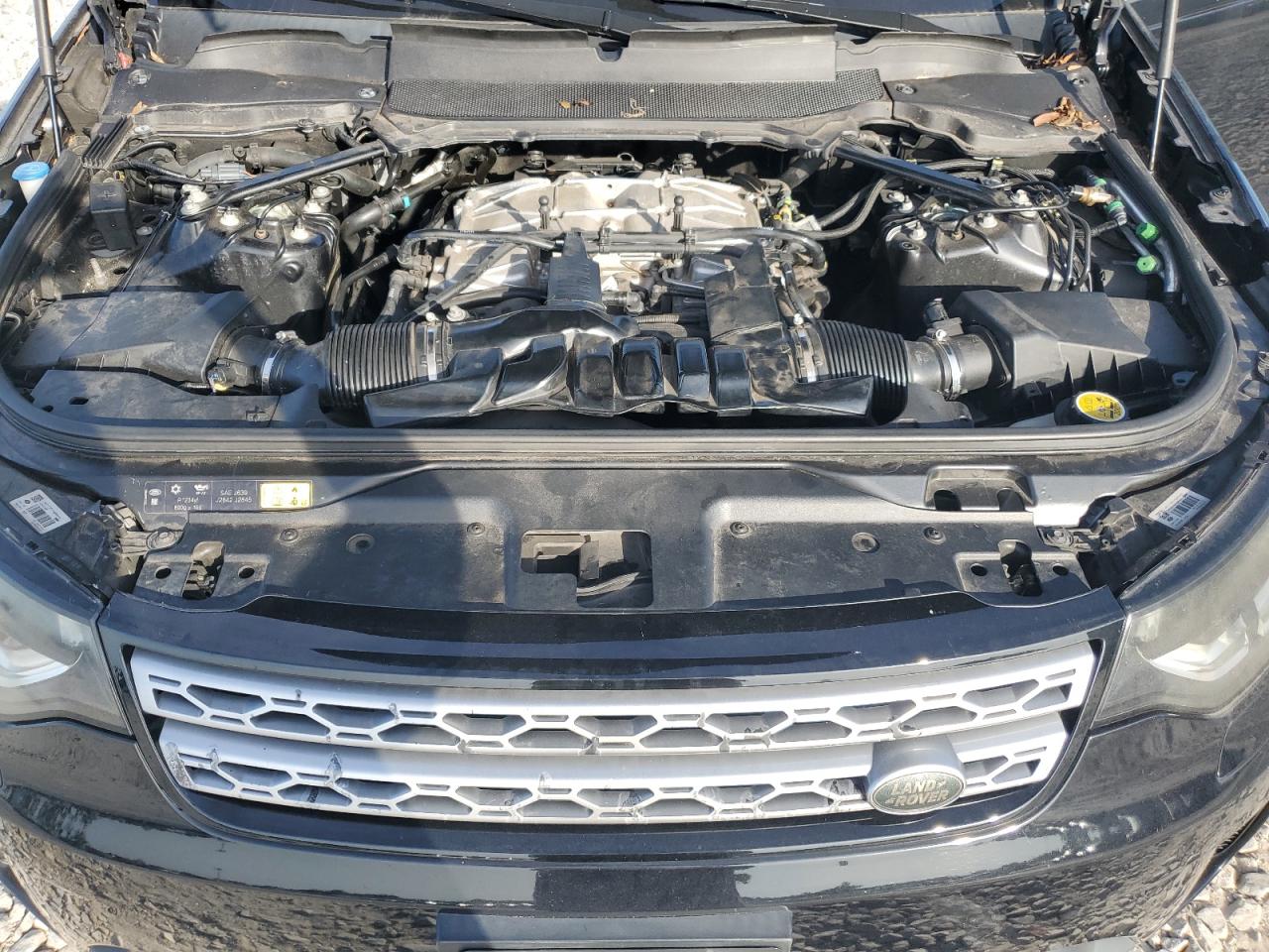 2017 Land Rover Discovery Hse Luxury VIN: SALRHBBV4HA028726 Lot: 64422605