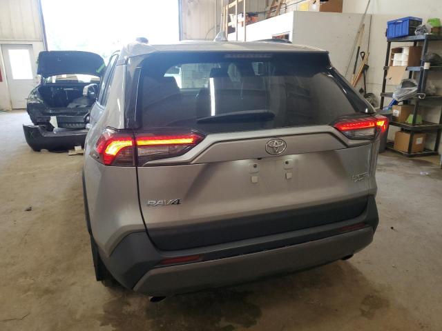  TOYOTA RAV4 2019 Srebrny