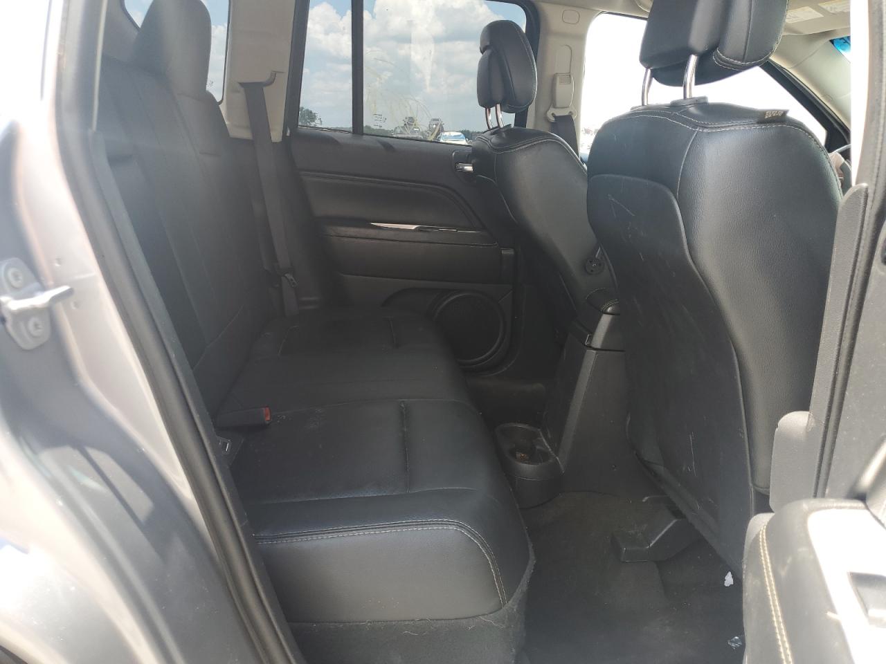 1c4njdebxhd170178 1C4NJDEBXHD170178 2017 Jeep Compass Latitude