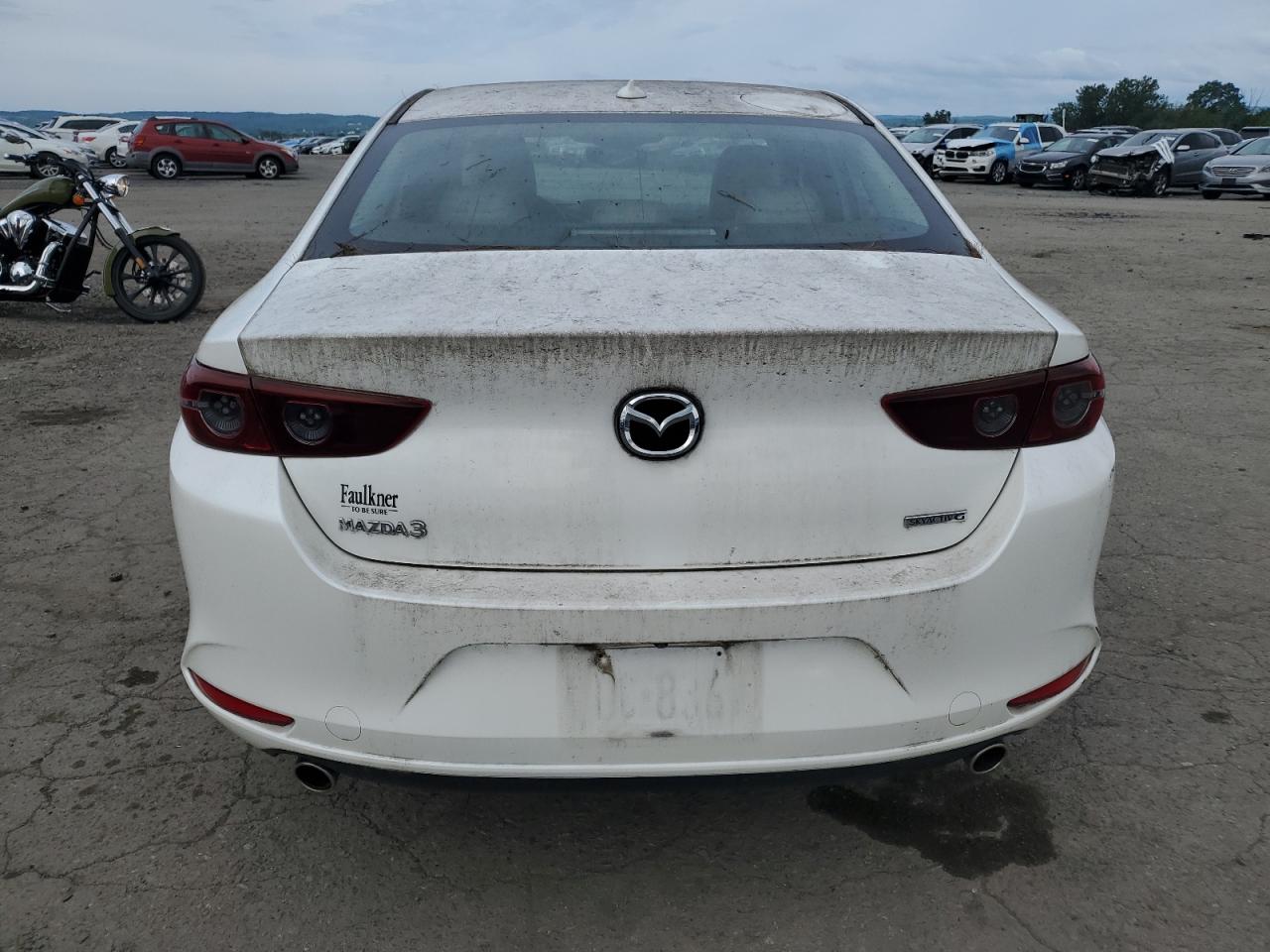 2021 Mazda 3 Preferred VIN: 3MZBPADLXKM106001 Lot: 65534835
