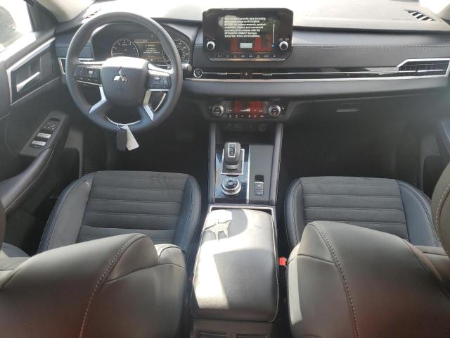  MITSUBISHI OUTLANDER 2024 Czarny