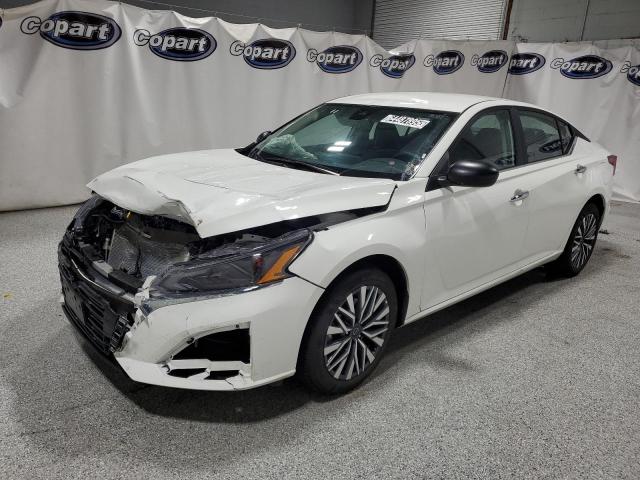 NISSAN ALTIMA SV 2025