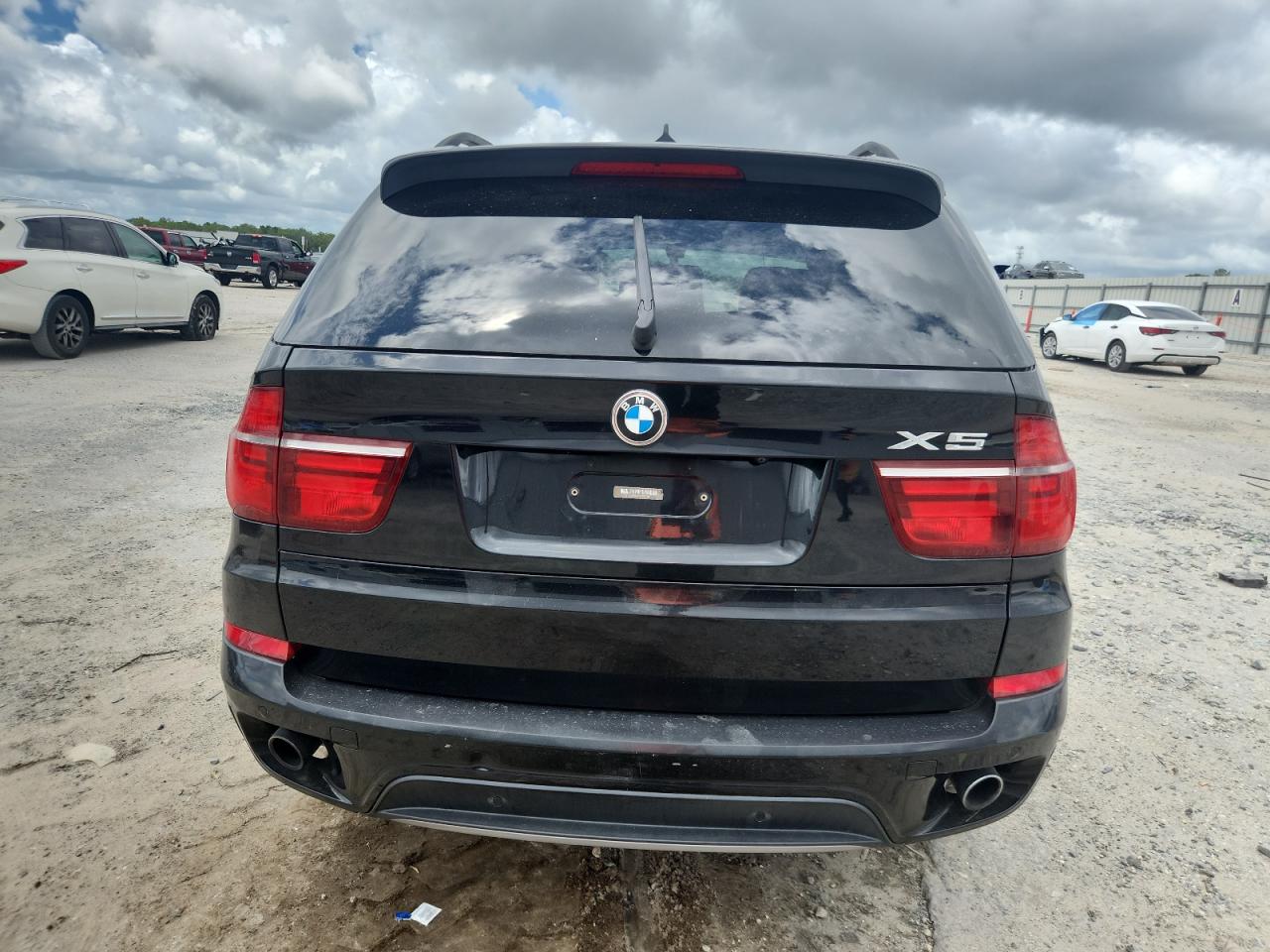 2012 BMW X5 xDrive35I VIN: 5UXZV4C55CL762748 Lot: 64041305