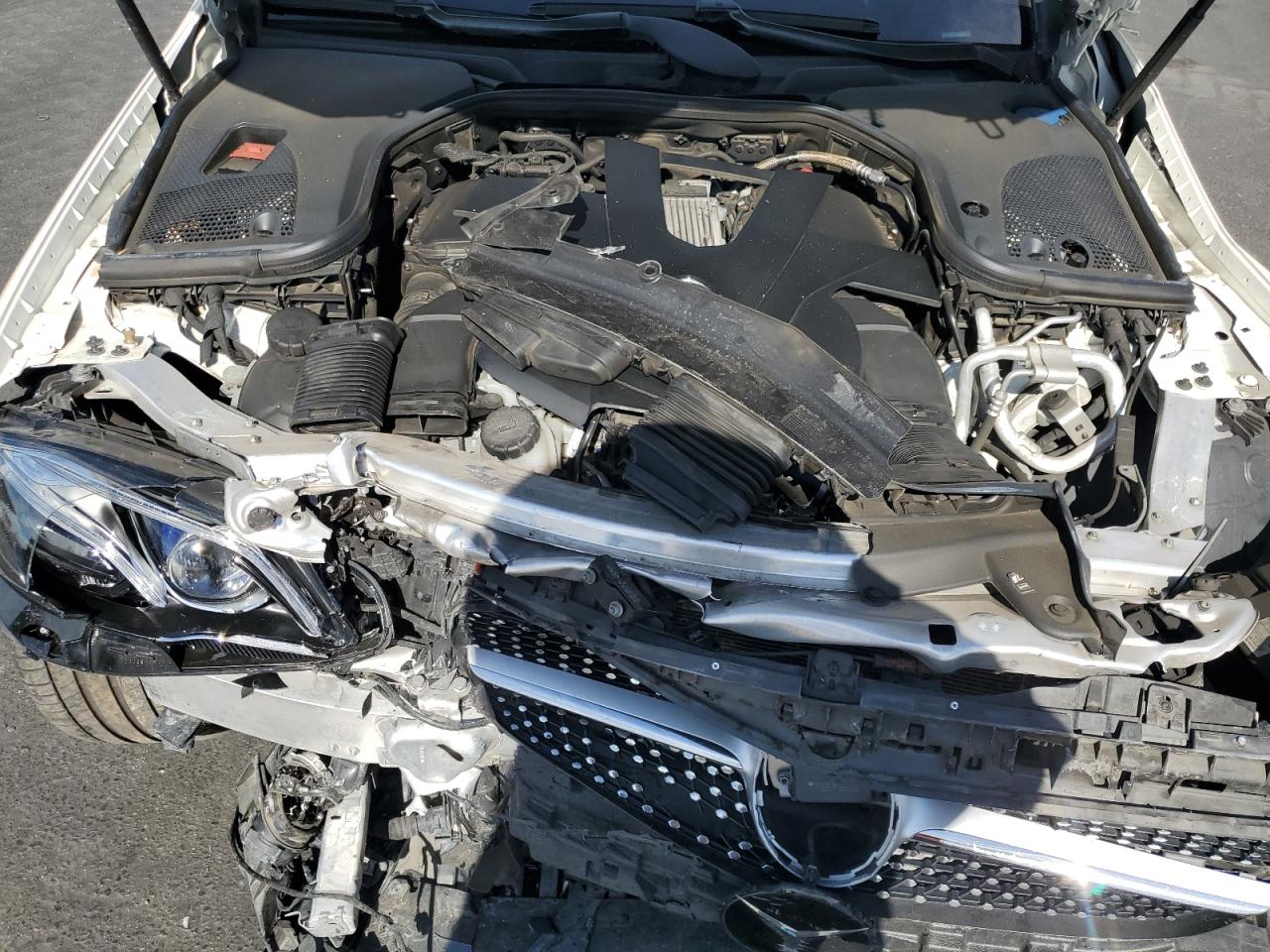 2018 Mercedes-Benz E 400 VIN: WDD1J6FB9JF018661 Lot: 65839555