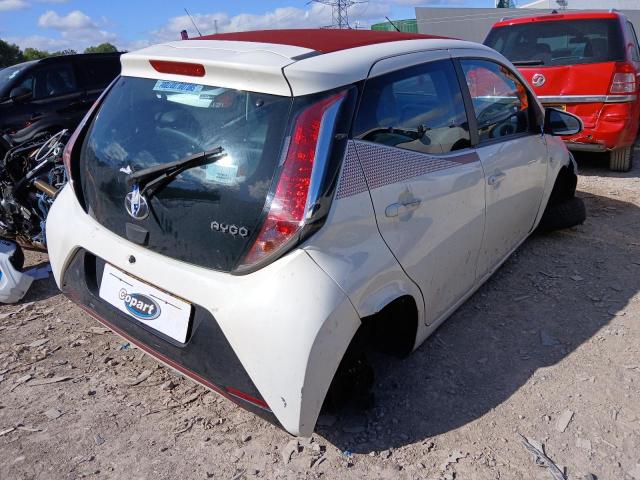 2017 TOYOTA AYGO X-CLA