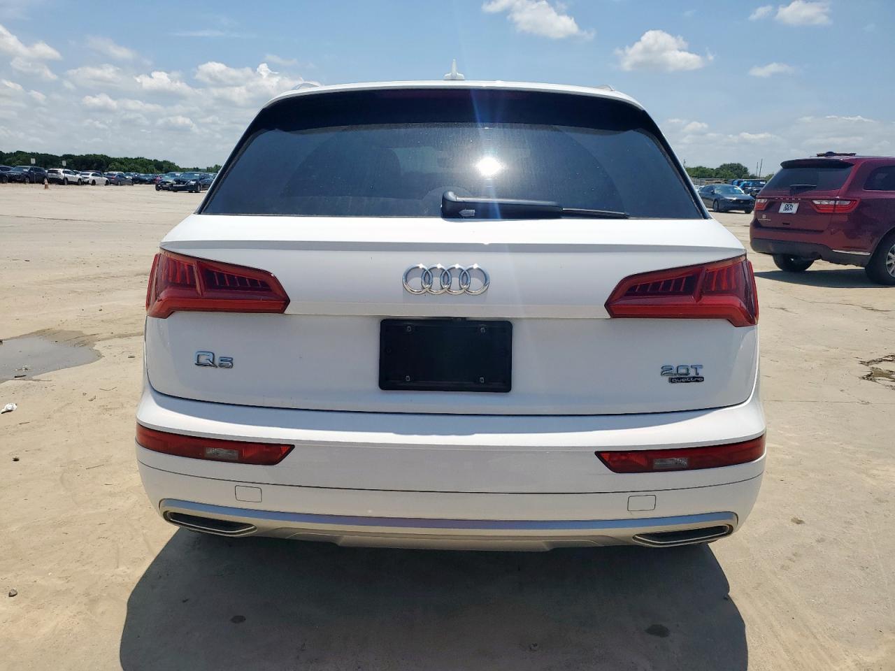 2018 Audi Q5 Premium VIN: WA1ANAFY1J2135870 Lot: 63945645