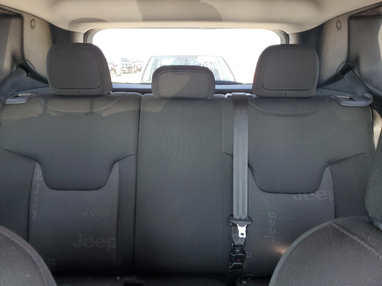2016 Jeep Renegade Latitude VIN: ZACCJBBT6GPD77322 Lot: 64236175