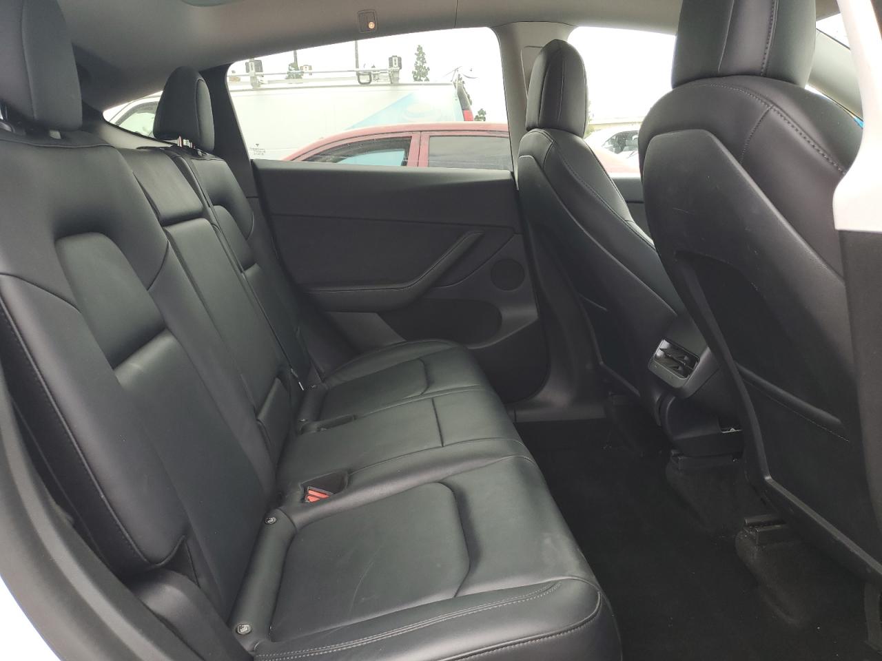 2022 Tesla Model Y VIN: 7SAYGDEF4NF404563 Lot: 65183905