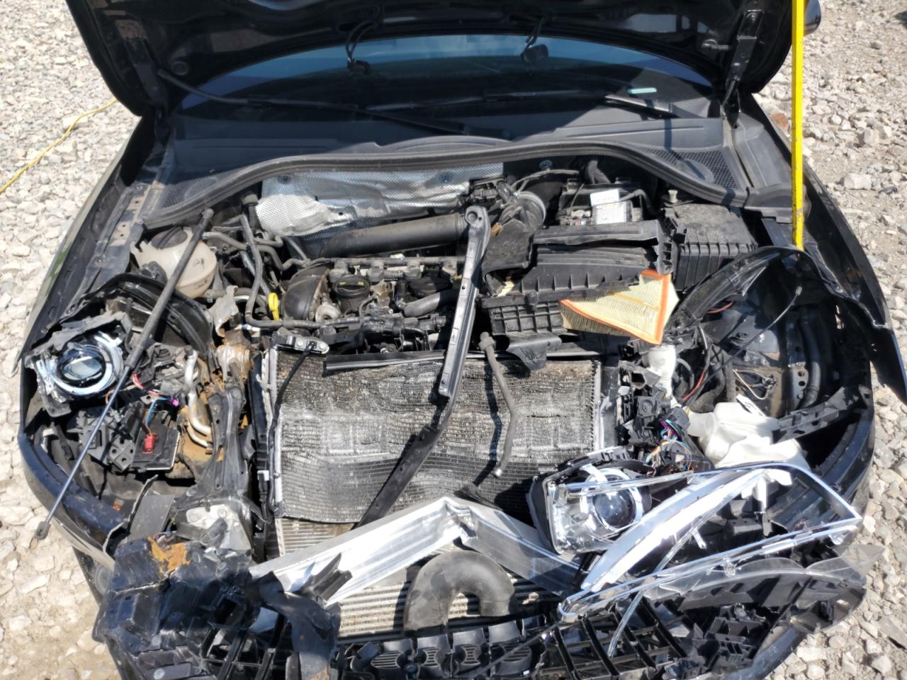 2015 Audi Q3 Prestige VIN: WA1GFCFS4FR011931 Lot: 66250425