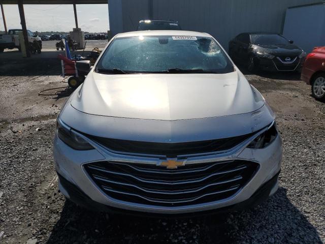  CHEVROLET MALIBU 2019 Srebrny