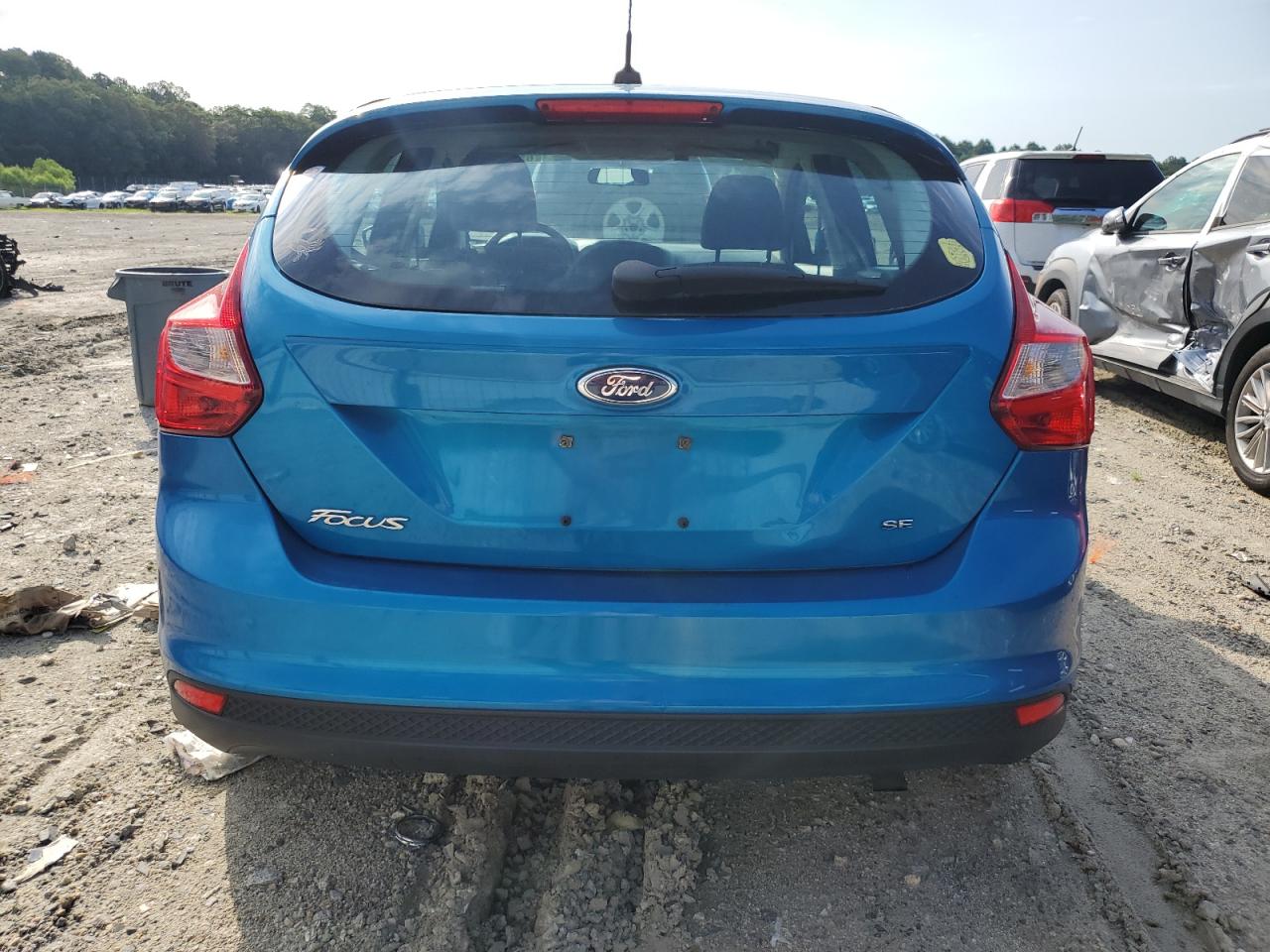 2014 Ford Focus Se VIN: 1FADP3K22EL360329 Lot: 65415305