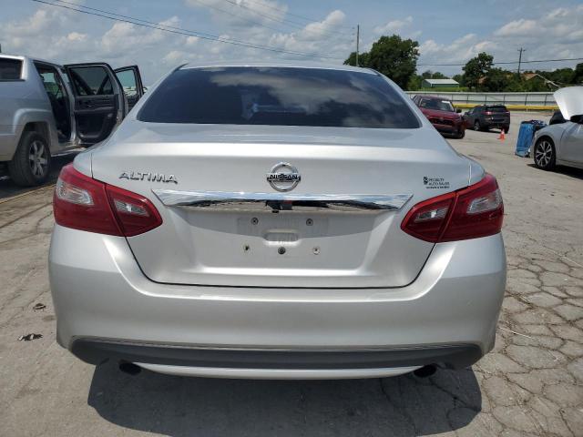  NISSAN ALTIMA 2018 Srebrny
