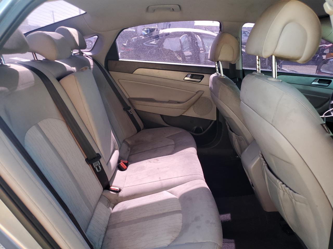 2016 Hyundai Sonata Hybrid VIN: KMHE24L1XGA011387 Lot: 64663695