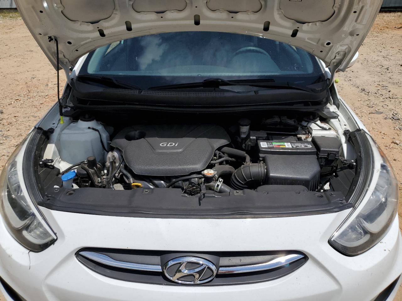 2015 Hyundai Accent Gls VIN: KMHCT4AE2FU804187 Lot: 65152765