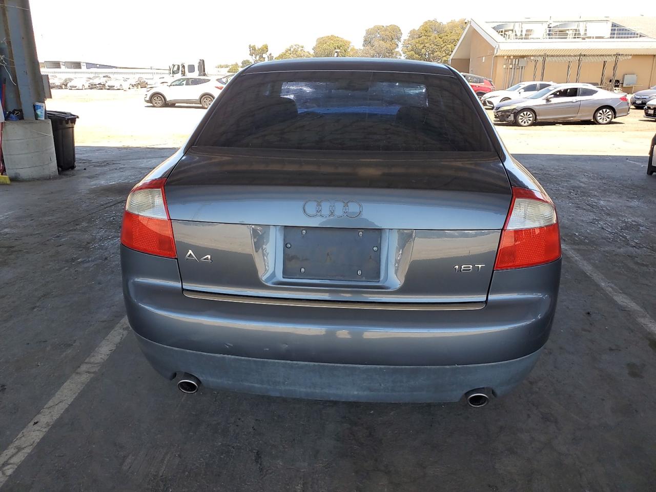2002 Audi A4 1.8T VIN: WAUJC68E52A175661 Lot: 64079985