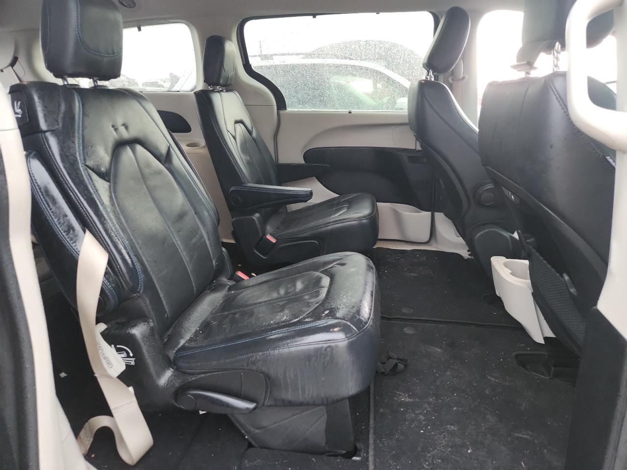 2021 Chrysler Pacifica Touring L VIN: 2C4RC1BGXMR542961 Lot: 65393655
