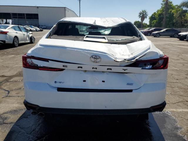  TOYOTA CAMRY 2025 Белы