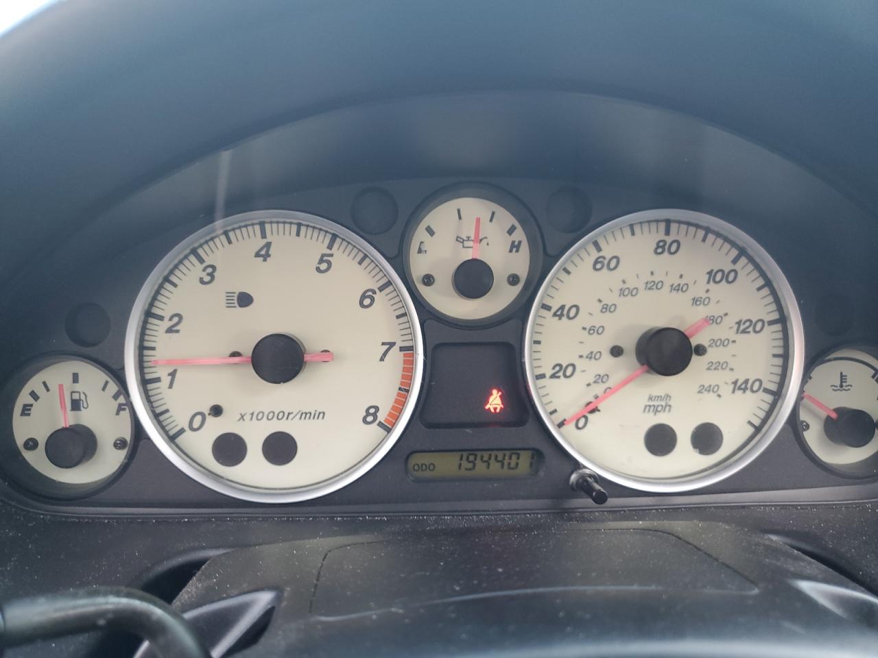 2004 Mazda Mx-5 Miata Base VIN: JM1NB353X40401730 Lot: 63875895