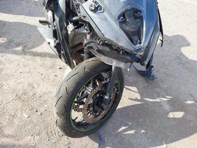 2025 KAWASAKI EX 650 SSF