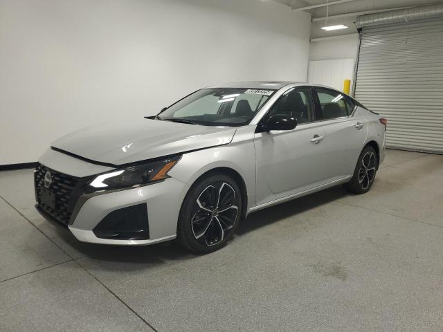  NISSAN ALTIMA 2024 Srebrny