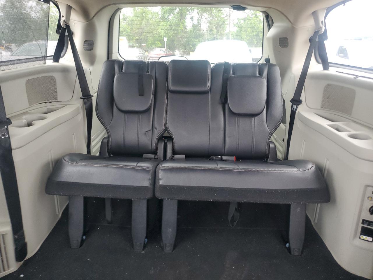 2014 Chrysler Town & Country Touring L VIN: 2C4RC1CG2ER108503 Lot: 64996495