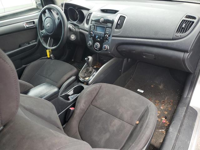  KIA FORTE 2013 Серебристый