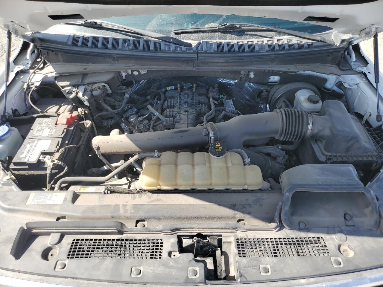 2021 Ford Expedition Xlt VIN: 1FMJU1JT7MEA12318 Lot: 64653935