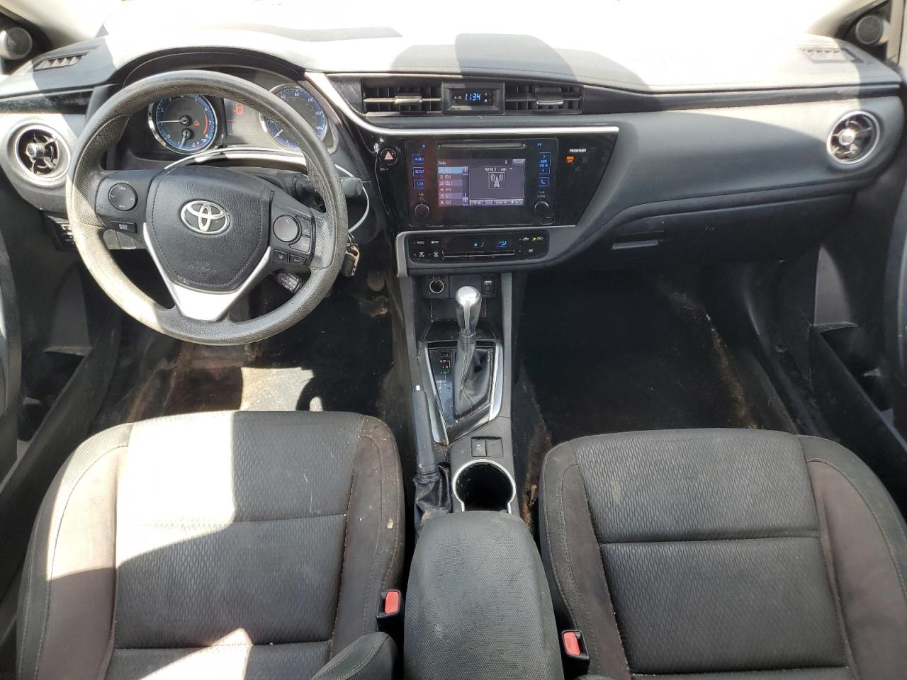 2017 Toyota Corolla L VIN: 5YFBURHEXHP700126 Lot: 63099095