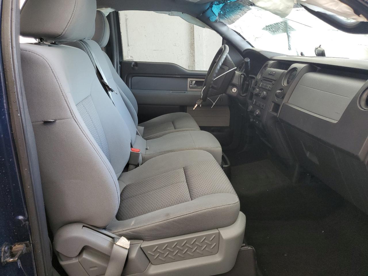 1FTMF1CMXBFB21865 2011 Ford F150