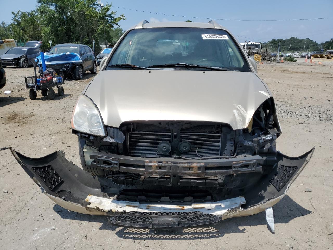 2007 Kia Rondo Base VIN: KNAFG525277036024 Lot: 65280605