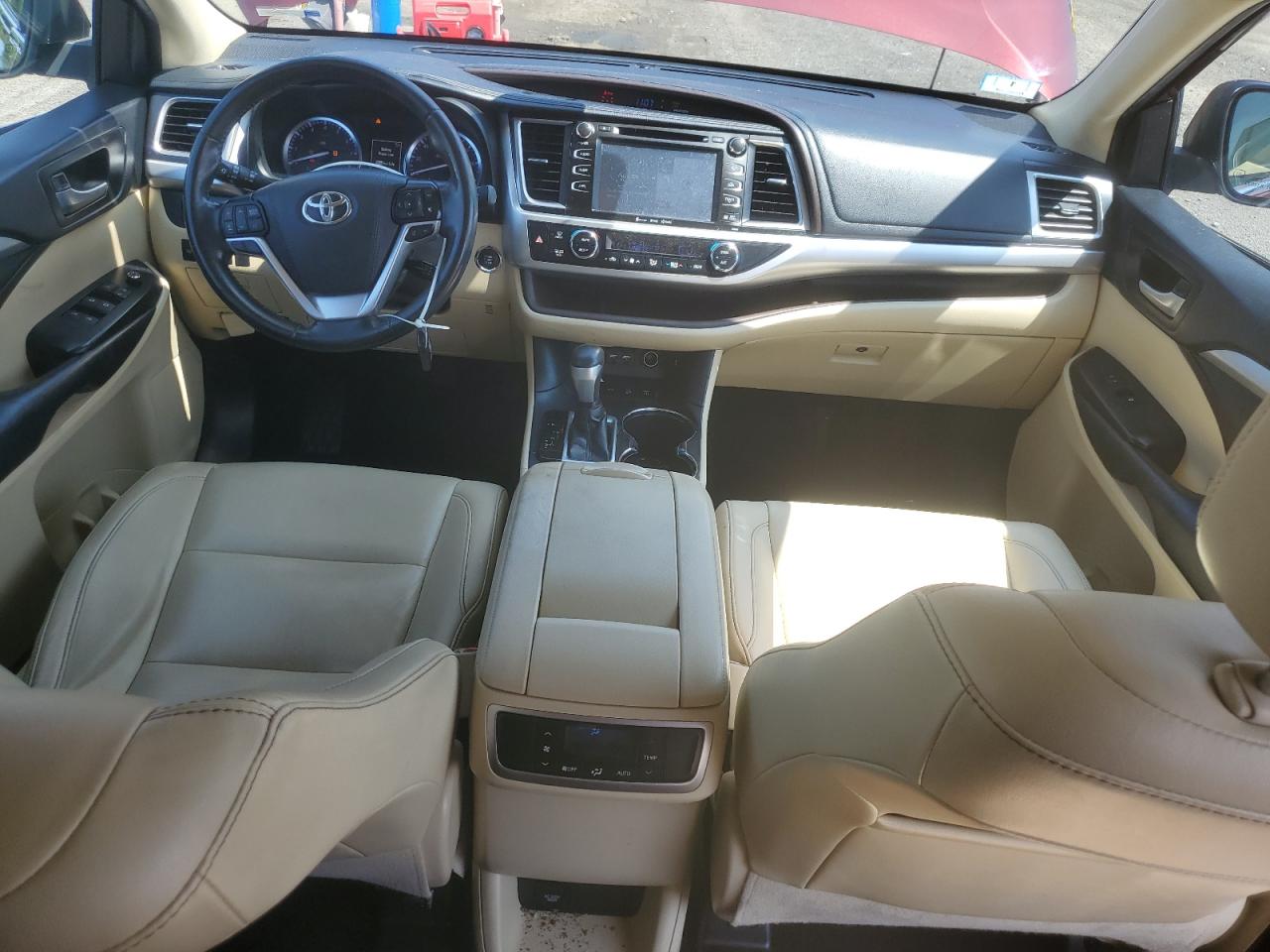 2019 Toyota Highlander Se VIN: 5TDJZRFH4KS922749 Lot: 64662865