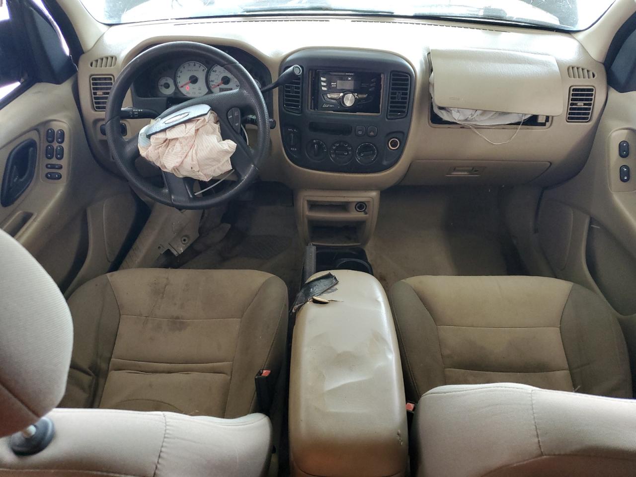 2003 Ford Escape Xls VIN: 1FMYU92153KB77407 Lot: 62953535