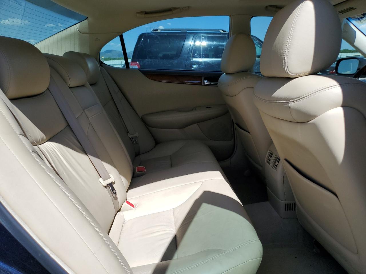 2005 Lexus Es 330 VIN: JTHBA30G655064492 Lot: 63629485