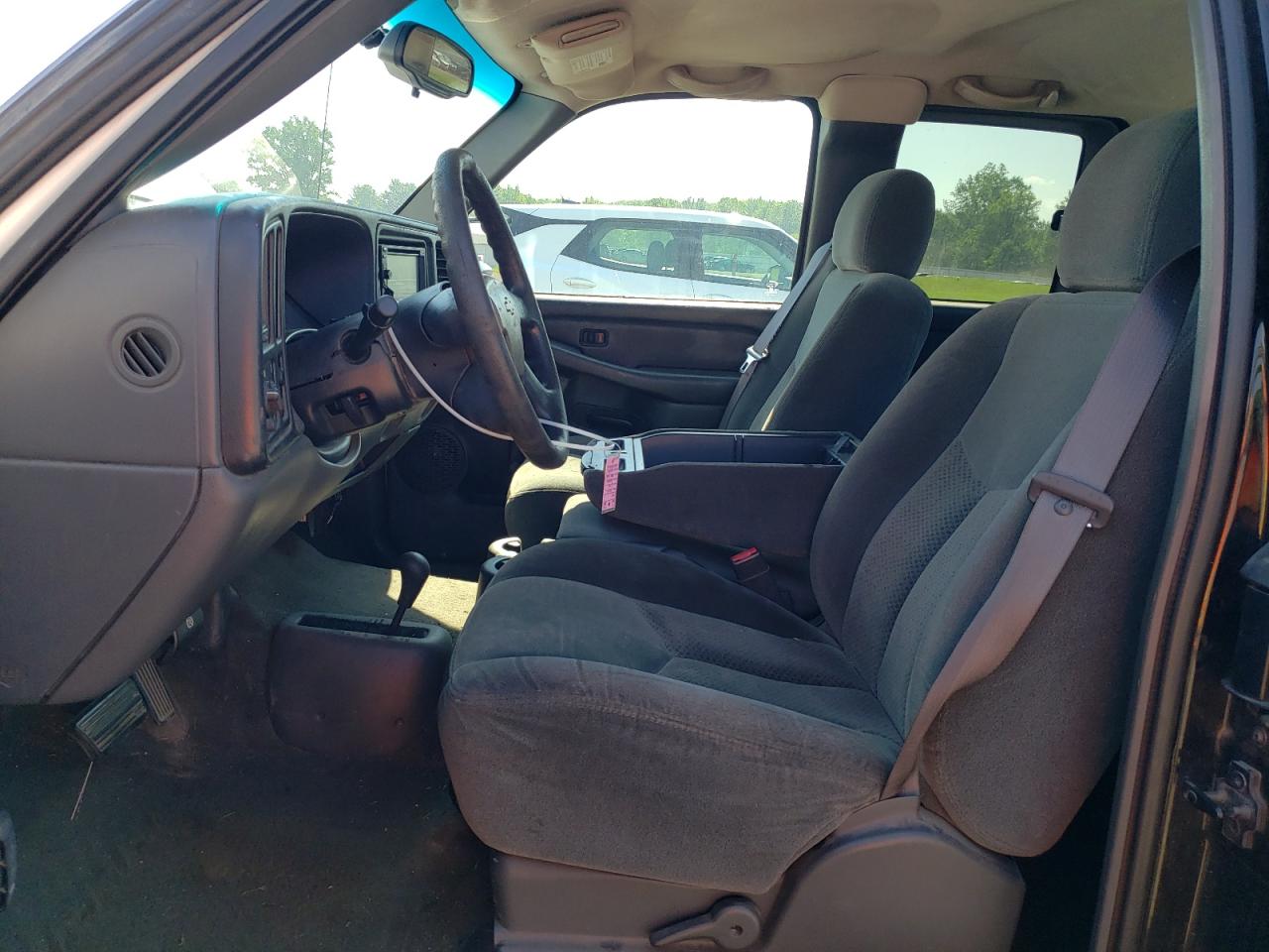 2003 GMC New Sierra K1500 VIN: 1GTEK19V03E268204 Lot: 62958875