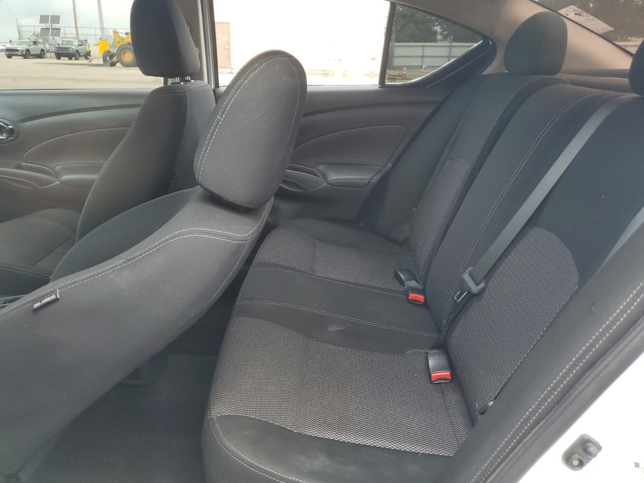 2019 Nissan Versa S VIN: 3N1CN7AP9KL861950 Lot: 65429285