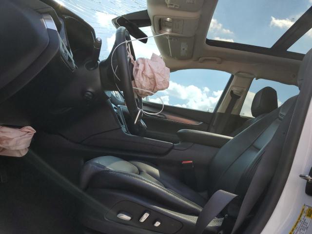  CADILLAC XT5 2017 Biały