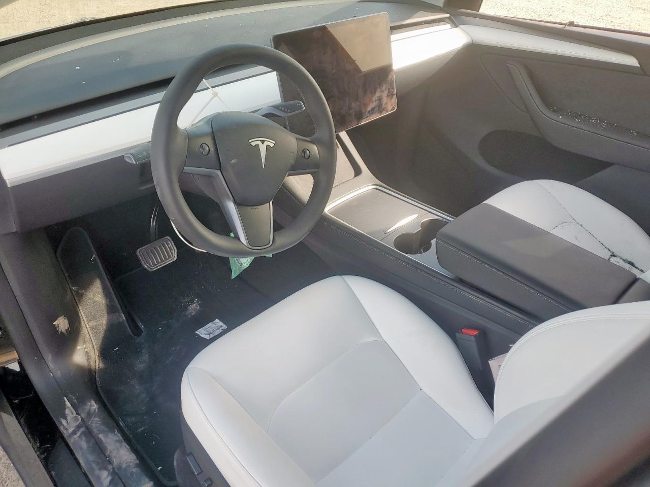2023 Tesla Model Y VIN: 7SAYGDEE6PA162303 Lot: 71891595