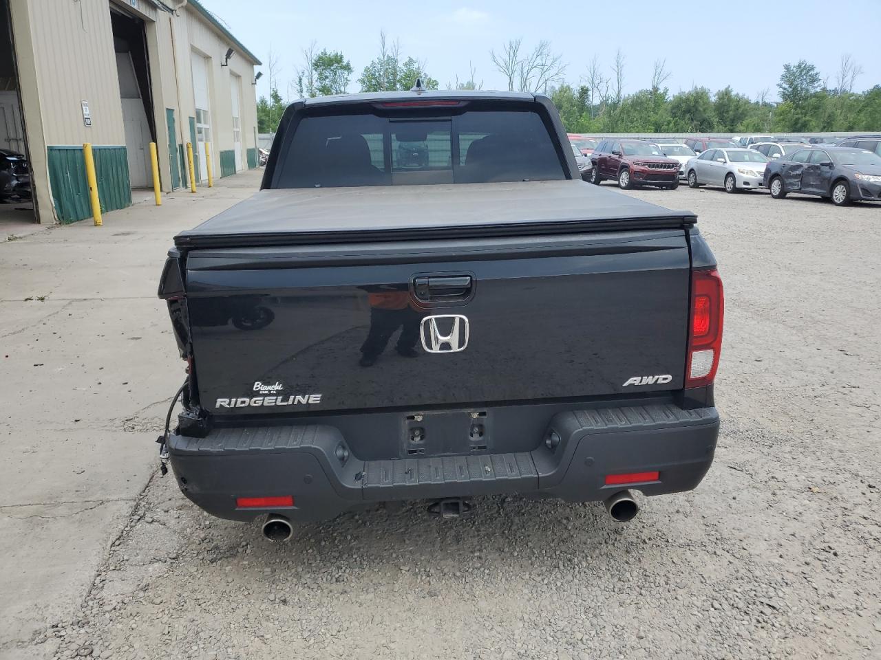 2022 Honda Ridgeline Black Edition VIN: 5FPYK3F84NB030405 Lot: 64778535